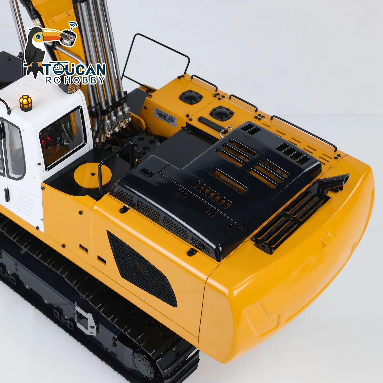 1/14 Radio Control 946-3 Metal Excavator 10 Channels Tracked Excavator Painted Body Rotary Metal Tiltable Bucket Ripper