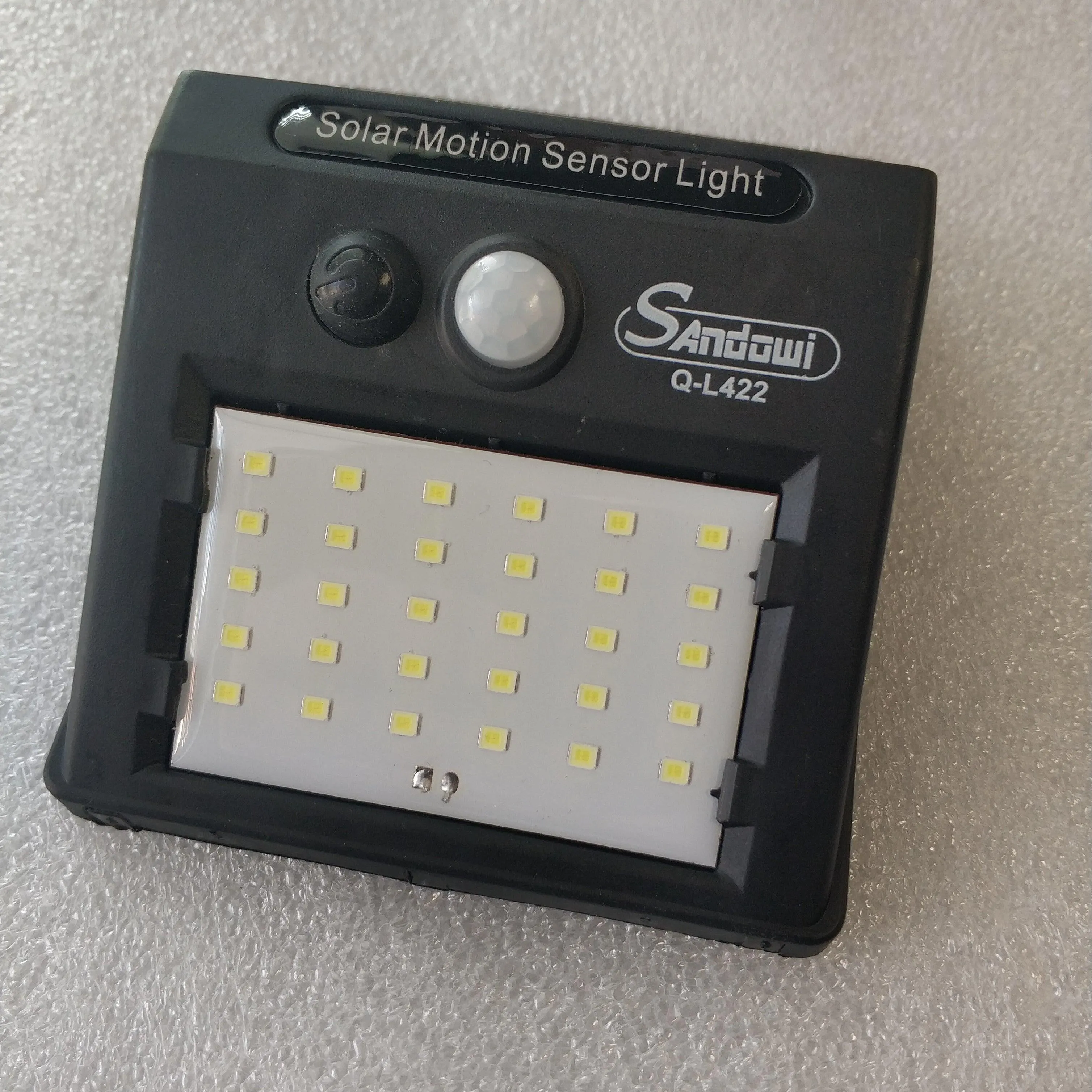 ANDOWL SOLAR SENSOR WALL LIGHT Q-L422