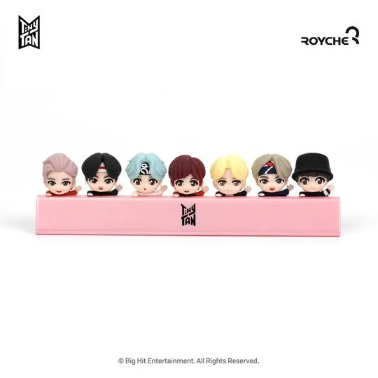 BTS TinyTAN X ROYCHE - TinyTAN Keyboard Figures Set