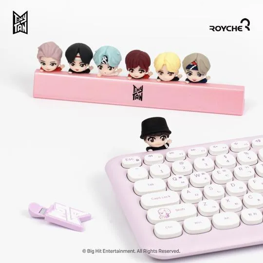 BTS TinyTAN X ROYCHE - TinyTAN Keyboard Figures Set