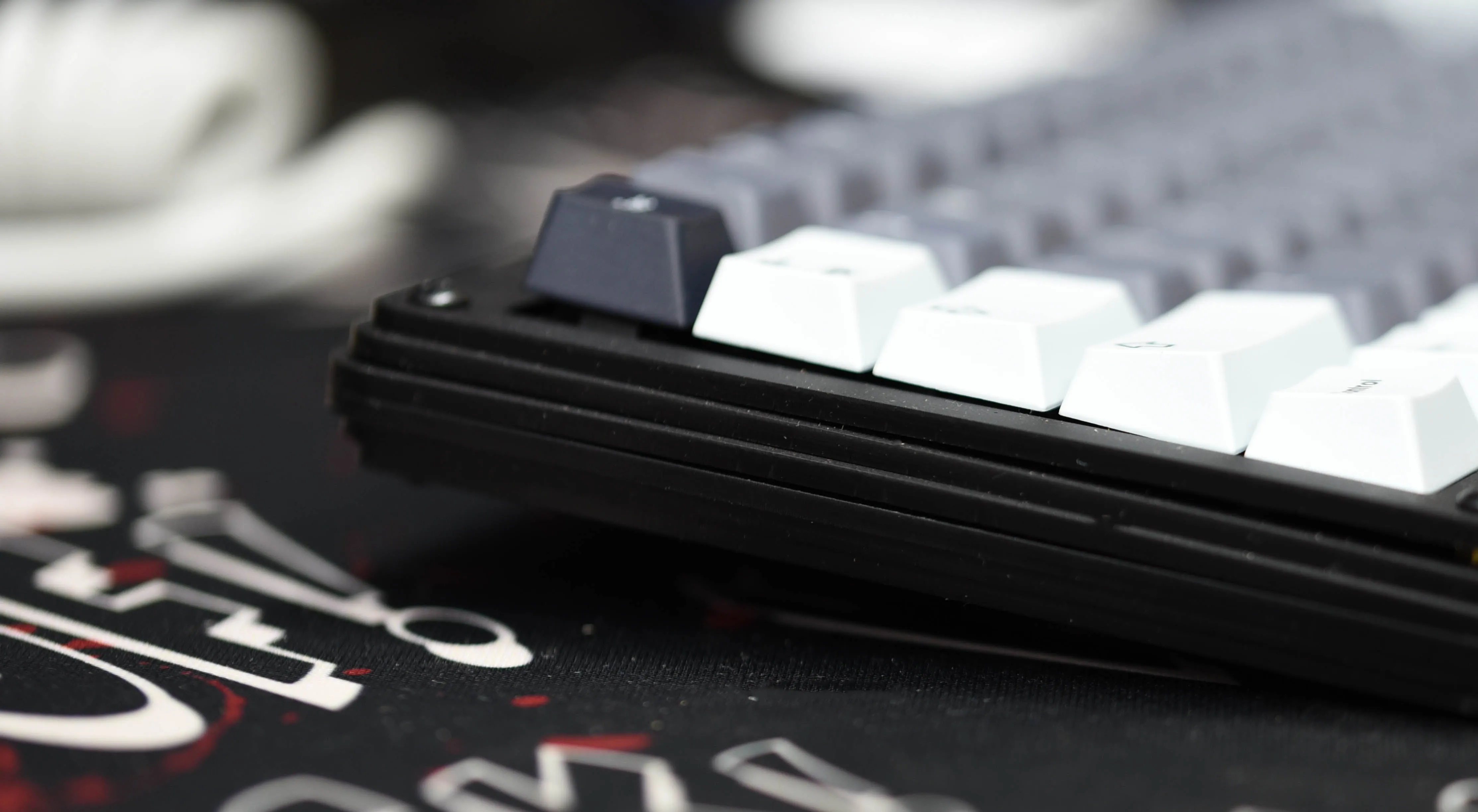 Faceless65: Custom Mechanical Keyboard