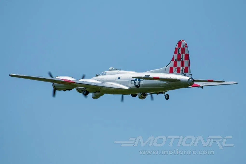 Freewing B-17 Flying Fortress Silver 1600mm (63") Wingspan - PNP