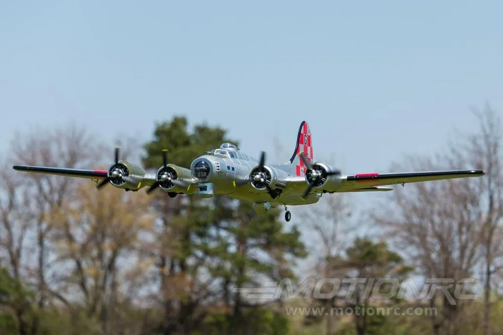 Freewing B-17 Flying Fortress Silver 1600mm (63") Wingspan - PNP