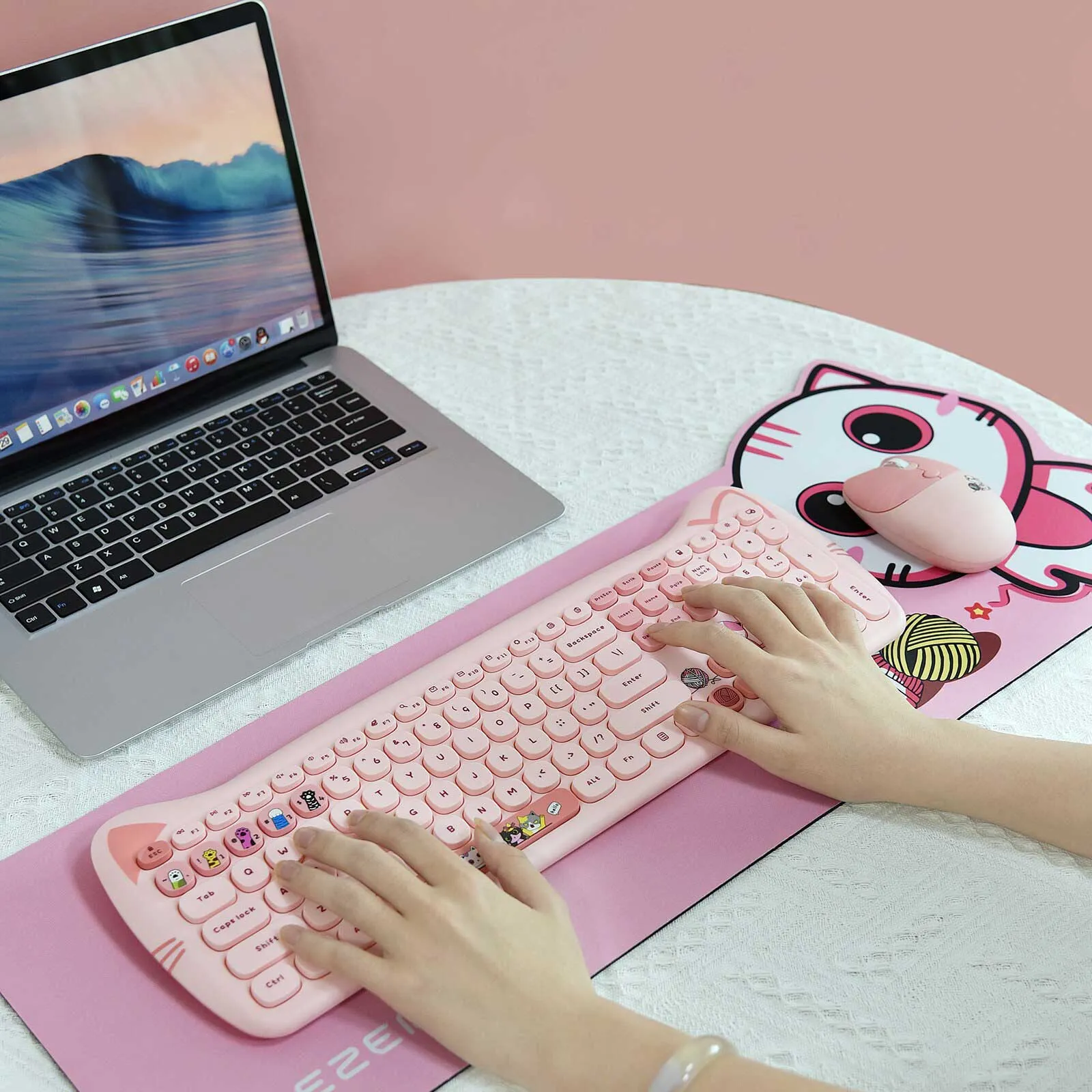 Kitty Kat Wireless Keyboard and Mouse Set