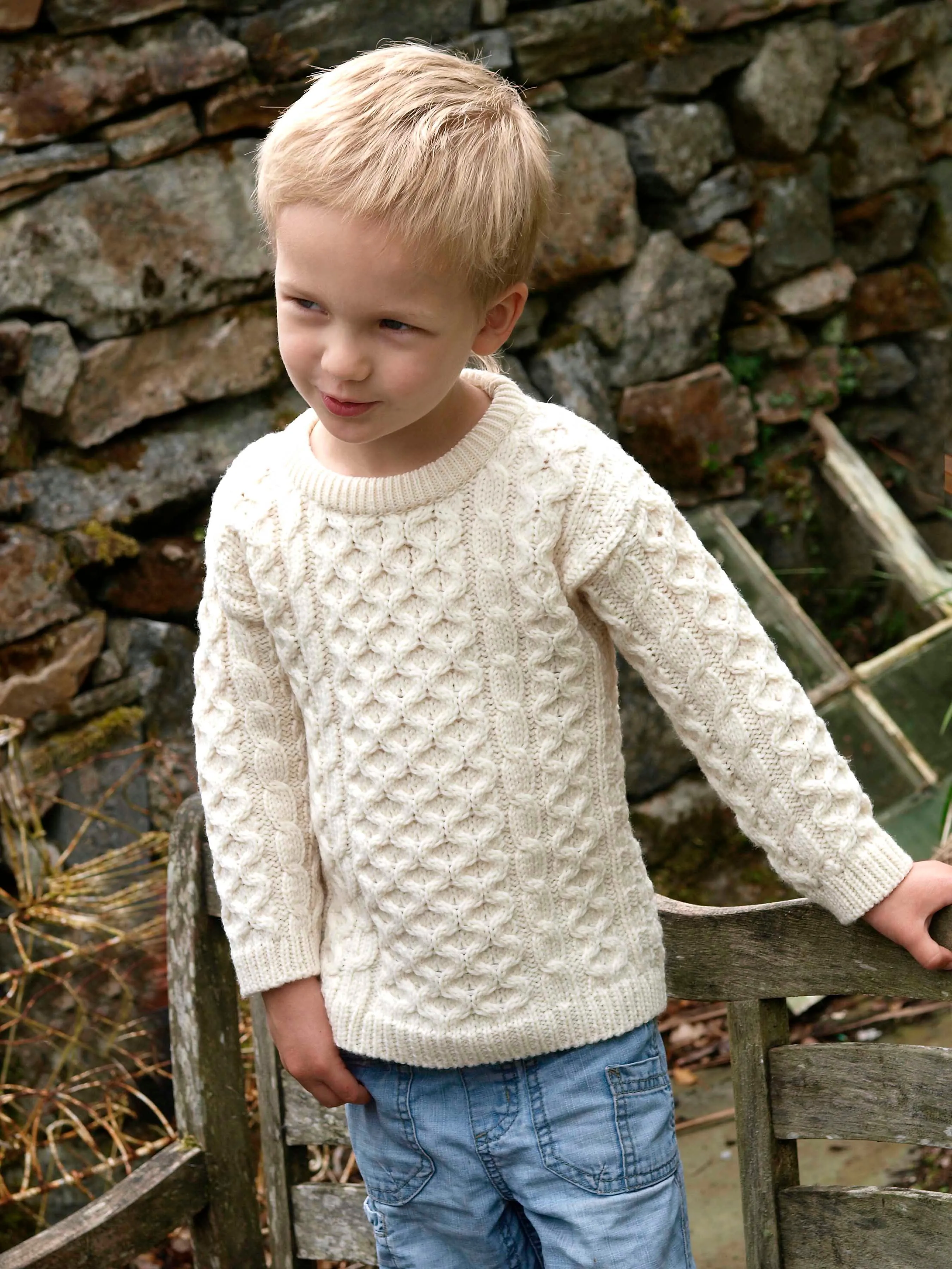 TRADITIONAL ARAN MERINO WOOL CREW NECK SWEATER